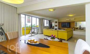 Imagem 4: Apartamento à venda em Menino Deus com 165 m², 3 quartos, 1 suíte