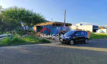 Imagem 5: Sobrado em Rua Jorge Babot Miranda - Aberta dos Morros - Porto Alegre/RS