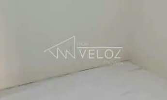 Imagem: Casa de rua Duplex / Residencial / Glória