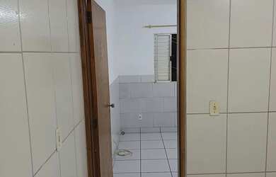 Imagem 2: Casa 2 cômodos Casa com 1 dormitório