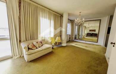 Imagem 2: Apartamento de 3 Quartos em Copacabana Elegância e Conforto