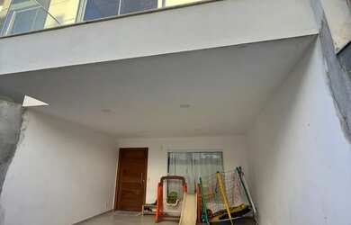 Imagem: Imóvel para venda com 3 quartos em Colina