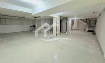 Imagem 6: Excelente loja comercial, sala ampla com subsolo no coração do Leblon