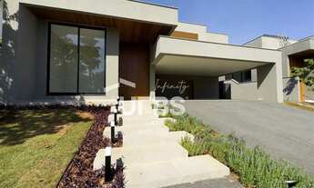 Imagem 2: Sobrado no Alphaville Ipês