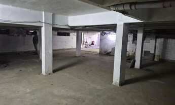 Imagem: Galpão/ Garagem com 250 M2 área nobre