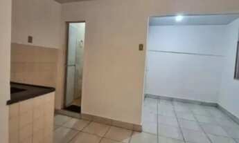 Imagem 4: Alugo kit com quarto separado - QNE - Taguatinga Norte