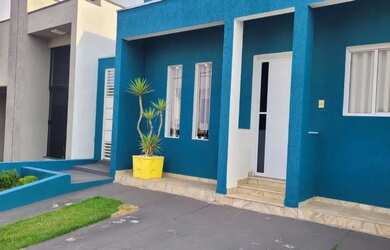 Imagem 2: Casa à venda em Cotia, Jardim San Ressore (Caucaia do Alto), com 3 quartos, com 120 m²