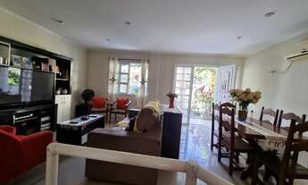 Imagem 2: Ótima casa condomínio infra completa lazer salão 4 qts (suite) 4 bhs área externa ampla ch