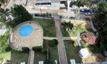 Imagem 7: More em local privilegiado e cercado de mata nativa. Amplo apartamento, semimobiliado, com