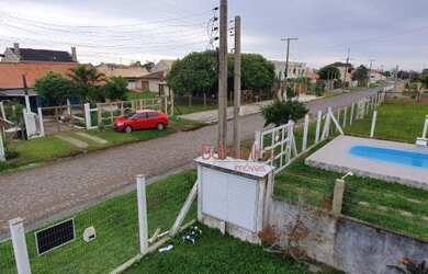 Imagem 4: Sobrado três dormitórios no Centro de Imbé- RS