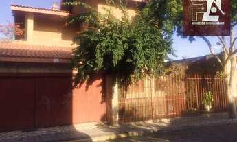 Imagem 2: Sobrado com 4 dormitórios à venda, 323 m² por R$ 950.000,00 - Centro - Lorena/SP