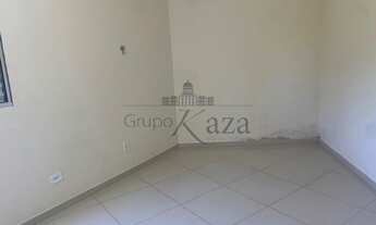 Imagem 7: Casa / Padrão - Vila Rossi - Locação - Residencial