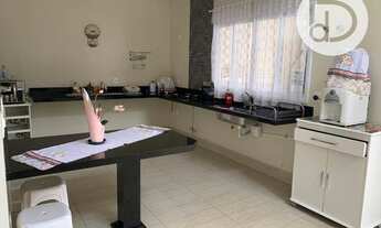 Imagem 7: Casa Portal do Jequitibá