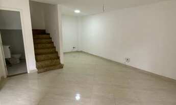 Imagem 4: VENDO LINDA CASA DUPLEX EM ÁREA NOBRE DE VARGEM GRANDE COM RGI