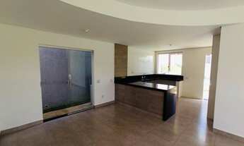 Imagem 3: Vendo linda casa com piscina, 03 quartos sendo 1 suíte em Lagoa Santa