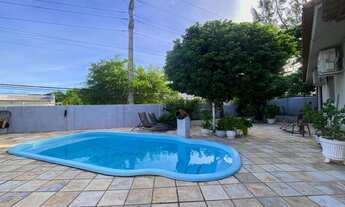 Imagem: Casa à venda com 4 quartos e piscina por