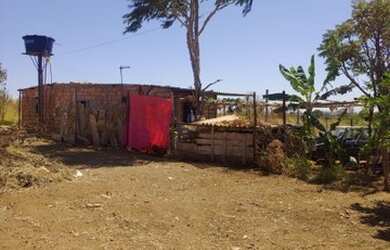 Imagem 3: CASA COM GRANDE LOTE EM SUCUPIRA !!!!!