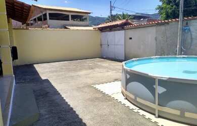 Imagem 4: Linda Casa Linear com Quintal Grande no Rio da Prata