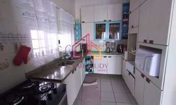 Imagem 2: Casa em via publica a Venda - SANTA ROSA, Cuiabá - 208m², 4 vagas