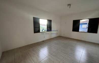 Imagem 3: SOBRADO PARA ALUGUEL COM 3 DORMITÓRIOS, SALA, COZINHA VARANDA E 2 BANHEIROS