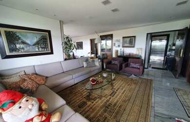 Imagem 3: 04 Quartos com Varanda, Belvedere