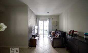 Imagem 2: Apartamento para Aluguel - Freguesia , 2 Quartos, 96 m2