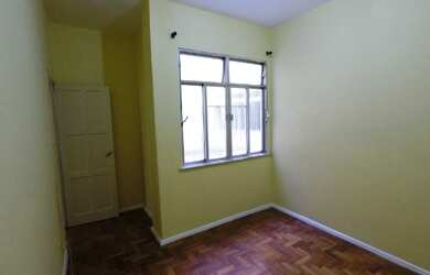 Imagem 6: Bonsucesso , 2 quartos, Apto fundos , silencioso , Ótima localização , 80M22