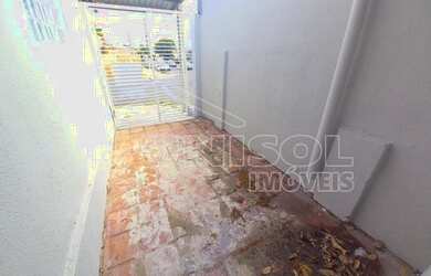 Imagem 5: A Unisol Imóveis aluga casa para moradia e comércio de dois dormitórios e com um salão de