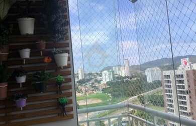 Imagem 6: Apartamento com maravilhoso acabamento e repleto de armários, vista livre Serra do Japi, v