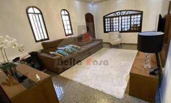 Imagem: LINDA CASA TÉRREA 2 DORMS 1 OPCIONAL 188M2