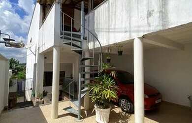 Imagem 4: Casa em lote com área de 246 m² em Mateus Leme/ MG