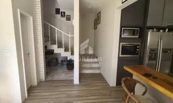 Imagem 5: Casa com 3 dormitórios, sendo 1 suíte, no bairro Coqueiros, em Florianópolis/SC