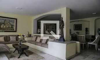 Imagem 3: Apartamento para Aluguel - Boqueirão, 4 Quartos, 300 m2