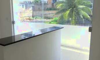 Imagem 2: Alugo - Apartamento 1/ 4 em Piatã, varanda, sala, cozinha americana com área de serviço