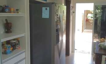 Imagem 7: Casa de Andar com 4 suites em Condomínio Fechado