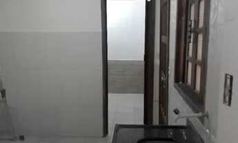 Imagem 6: 750 reais quitinete de vila em Bonsucesso