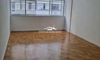 Imagem: Apartamento com 3 quartos, 110 m², Rua