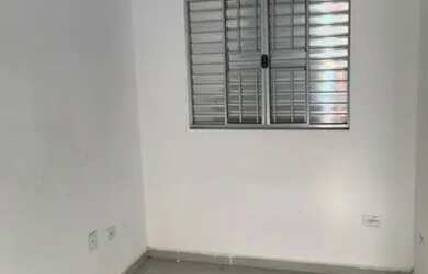 Imagem 4: Aluguel - 2 dorm - Catiapoã/SV - casa em vila - R$ 900,00 - garagem coletiva