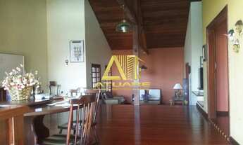 Imagem 6: VENDA! Ampla casa com área total de 960m2, sendo 850m2 de área construída, com piscina, s