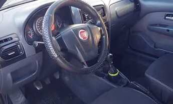 Imagem 2: Fiat strada cabine simples