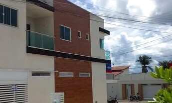 Imagem: Aluga-se uma casa de primeiro andar na rua