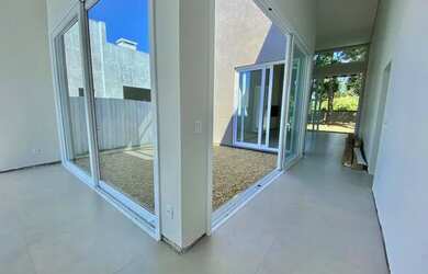 Imagem 6: Casa de condomínio para venda com 207 metros quadrados com 4 quartos