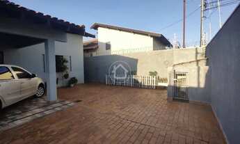 Imagem 2: CASA COM 3 DORMITÓRIOS NA VILA PALMIRA