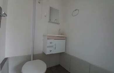 Imagem 6: Sala comercial disponível para locação, no bairro Mato Alto-Araranguá. A sala comercial p