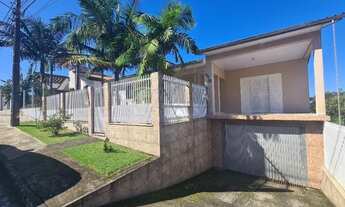 Imagem: Casa Ampla de 2 pisos, 3 quartos terreno