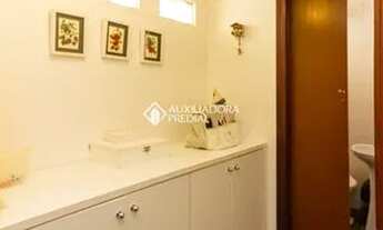 Imagem 4: Casa para venda tem 461 metros quadrados com 3 quartos em Córrego Grande - Florianópolis