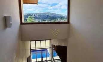 Imagem 7: ALPHAVILLE 3 - R$ 2.600.000,00 CASA PARA VENDA TOTALMENTE REFORMADA!