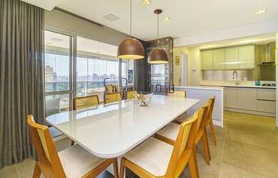 Imagem 12: Apartamento podendo conter até 4 quartos (3 suítes), 5 banheiros, 3 vagas de garagem e se