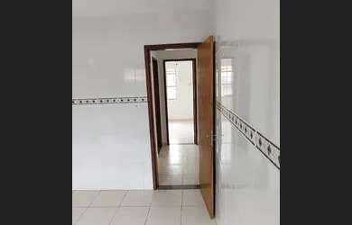 Imagem 6: Casa recém-reformada com garagem coberta e 3 quartos em venda das pedras