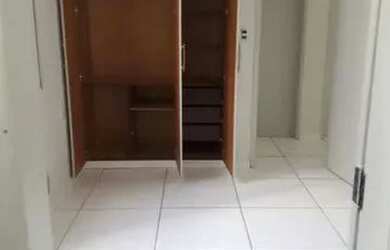 Imagem 5: ALUGUEL l EDF VITORIA REGIA l R$ 2.800 l 20m DA PRAIA / NAVEGANTES BOA VIAGEM